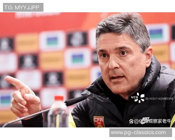 拜仁绝杀本菲卡引发争议判罚全场沸腾友谊赛精彩回顾